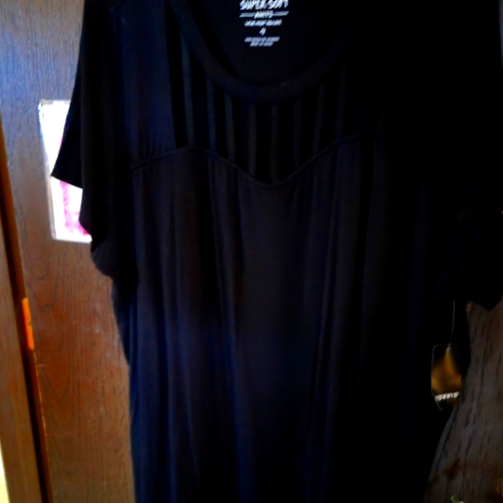 Torrid soft short-sleeve shirt Sz 4